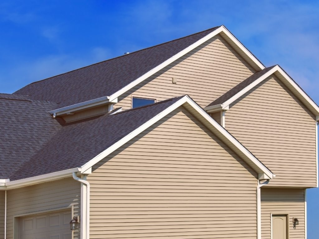 Roys Builders - Siding Services (10)