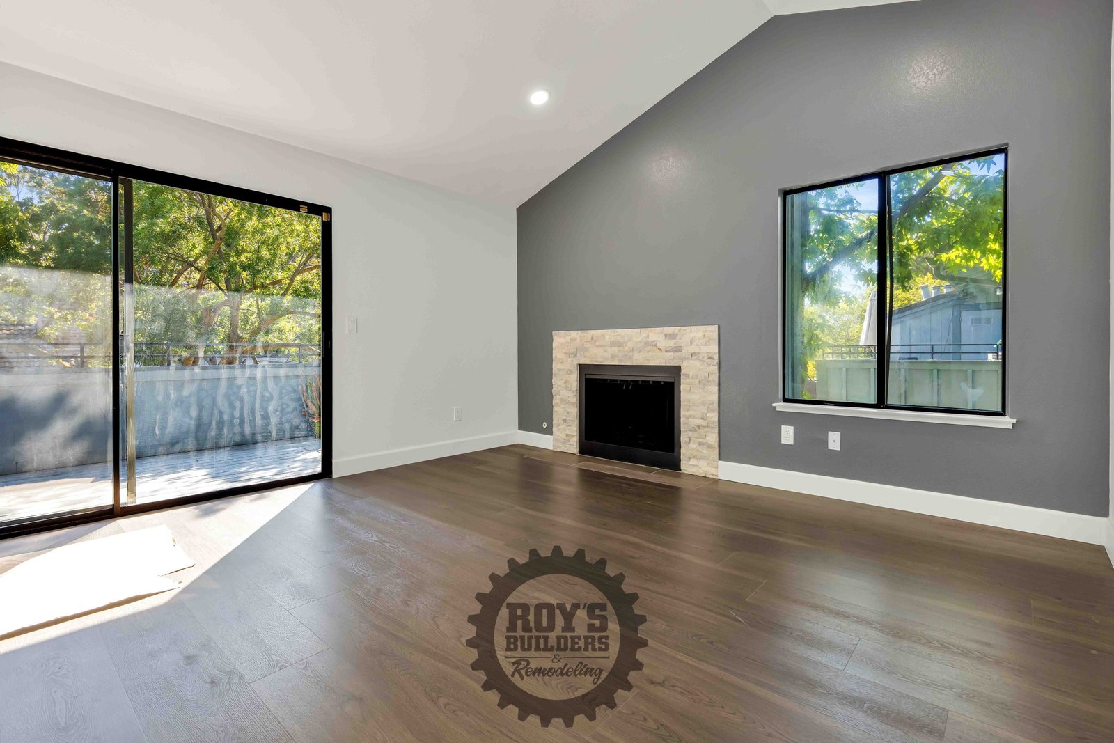 Kitchen and bathroom remodeling by roys builders in Newark CA