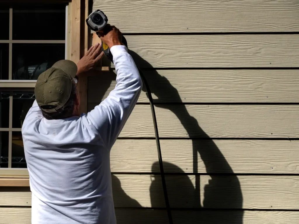 Window Trim Installation During Siding- Roy's Builders
