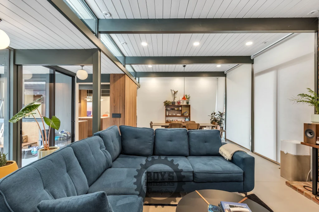 Redwood Retreat: A Mid-Century Modern Revival in Sunnyvale